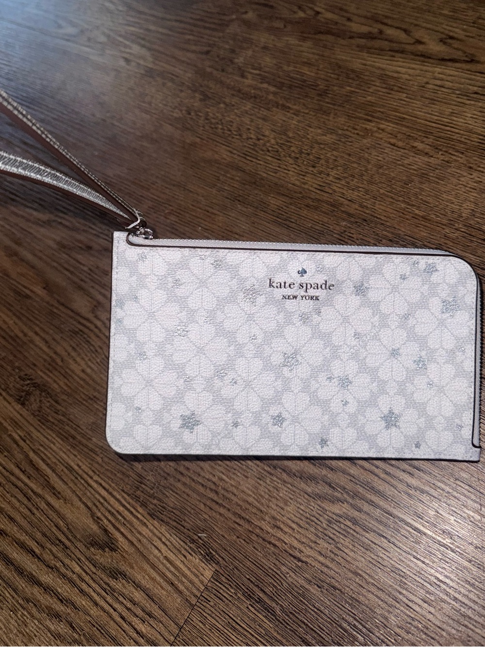 NWOT Kate Spade New York Lucy L Zip Wristlet - Picture 3 of 5